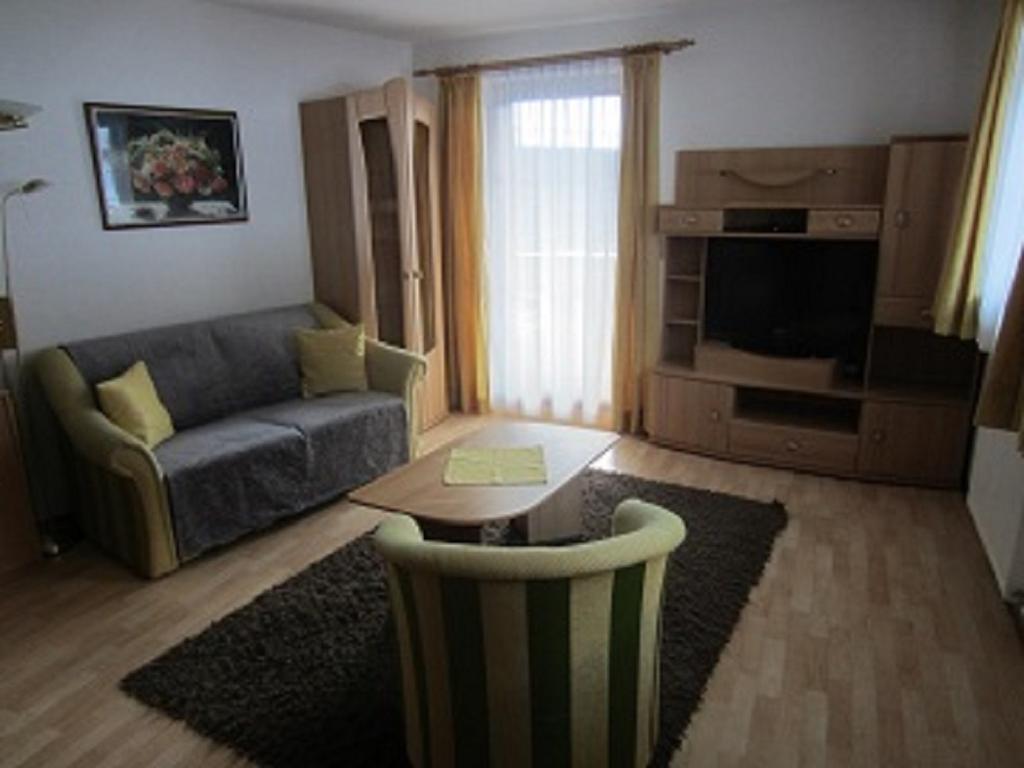 Gasthof Zur Einkehr Санкт-Леонгард-ім-Пітцталь Екстер'єр фото